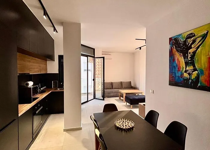 Santa Quaranta 3 Apartment